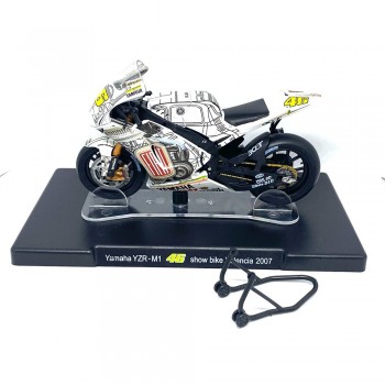 Machetă moto Magazine Models [1:18] - Yamaha 2007 YZR-M1 Valencia Valentino Rossi 46 Collection